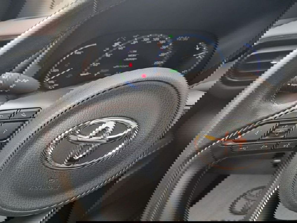 Toyota Yaris Cross usata a Cagliari (17)