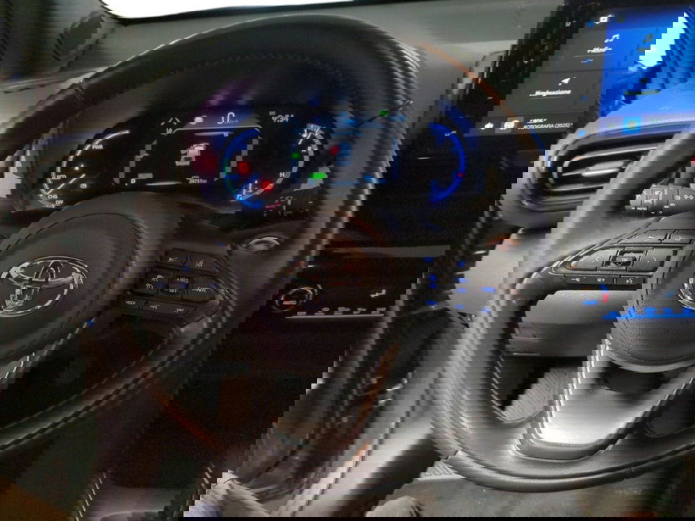 Toyota Yaris Cross usata a Milano (13)