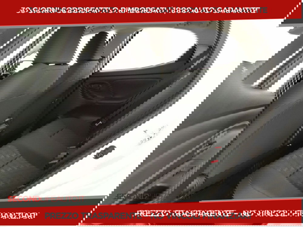 Toyota Yaris nuova a Chieti (6)