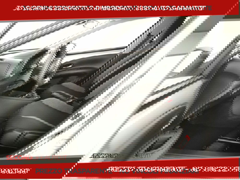 Toyota Aygo X usata a Chieti (5)