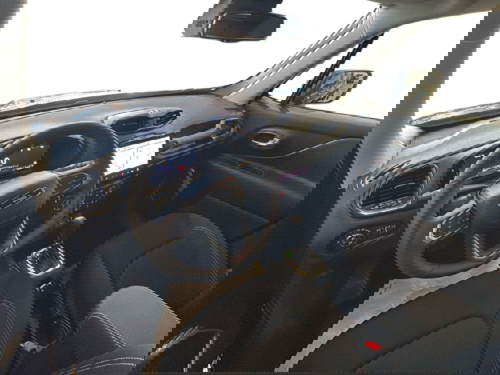 Jeep Compass nuova a Agrigento (18)