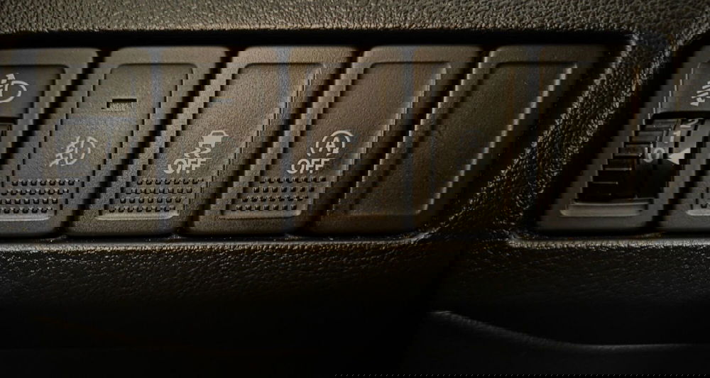 Suzuki Vitara usata a Pavia (19)