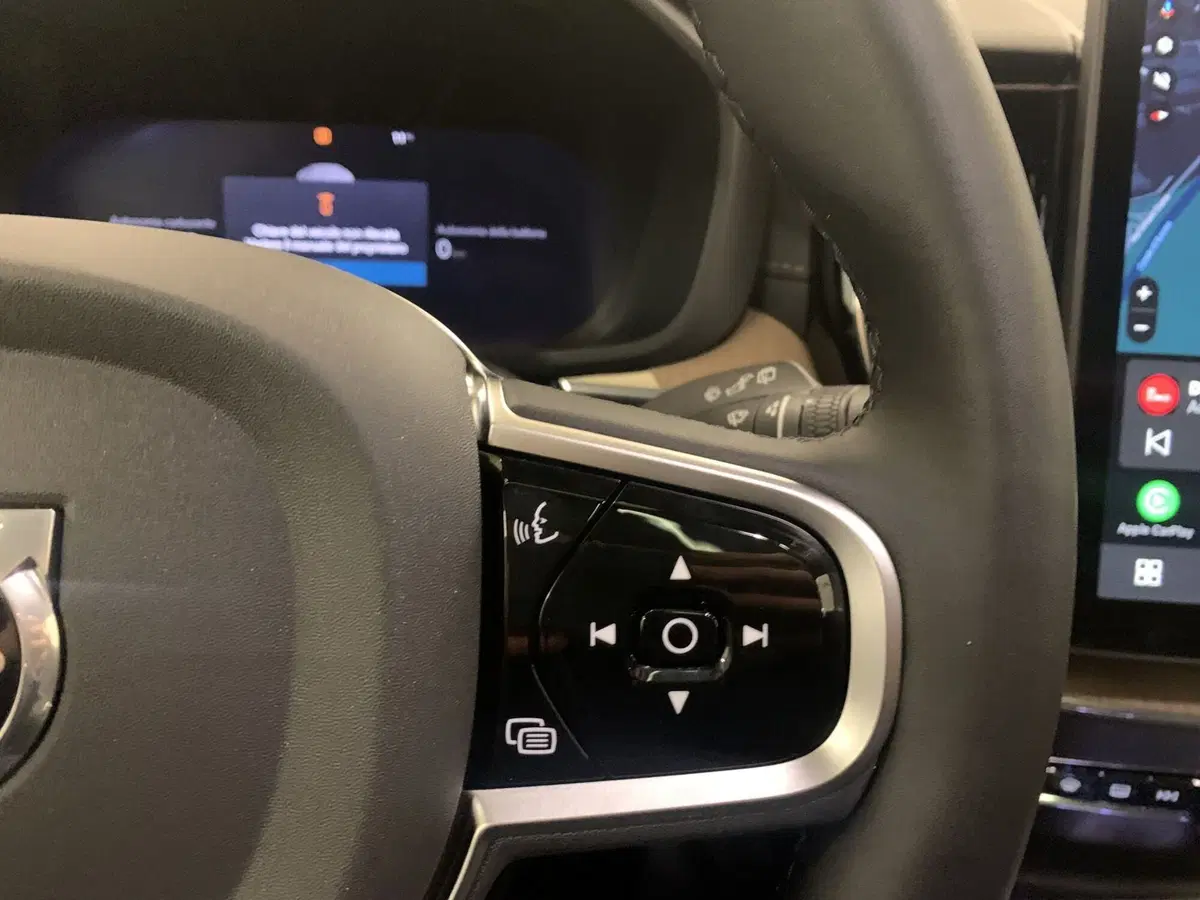 Volvo XC60 usata a Ferrara (13)