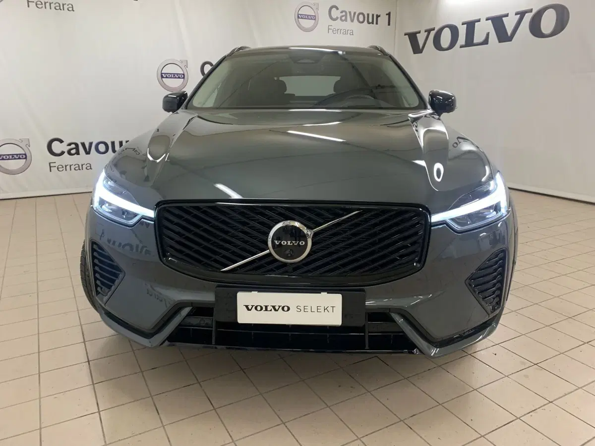 Volvo XC60 usata a Ferrara (2)