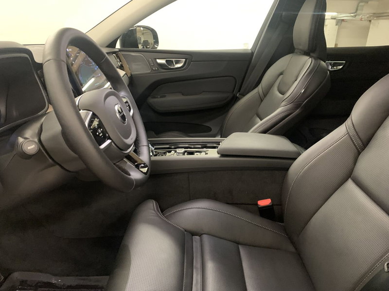 Volvo XC60 usata a Ferrara (7)