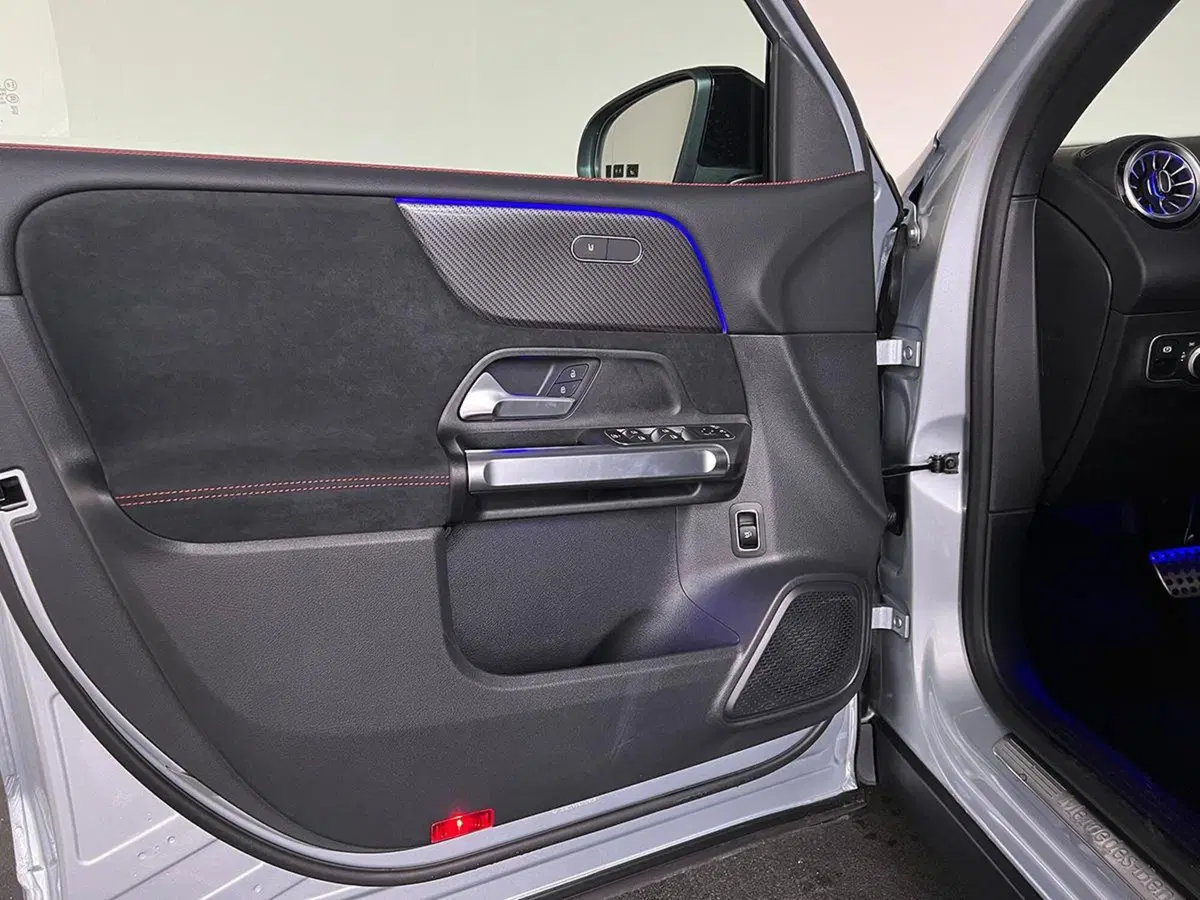 Mercedes-Benz GLB nuova a Bergamo (13)