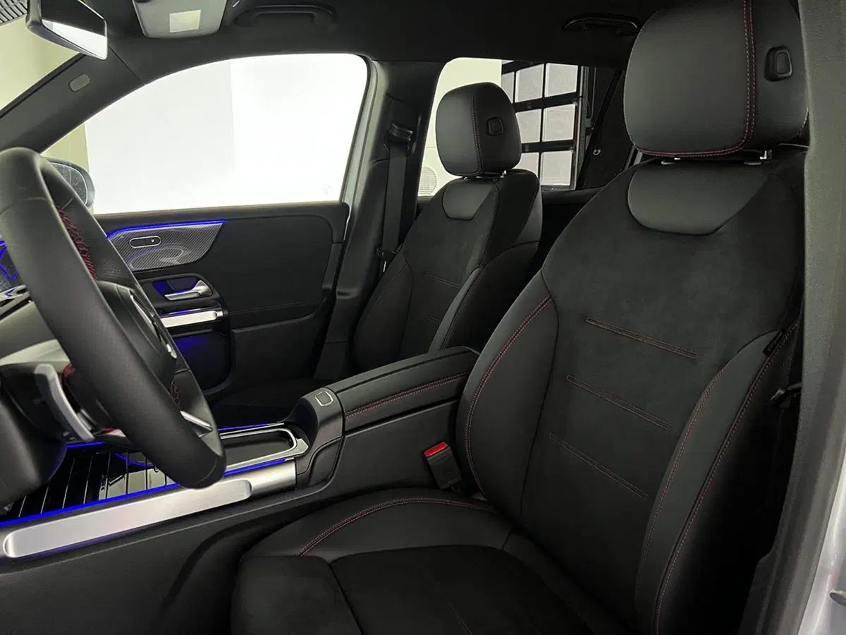 Mercedes-Benz GLB nuova a Bergamo (14)