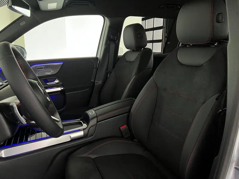 Mercedes-Benz GLB nuova a Bergamo (14)