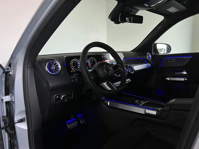 Mercedes-Benz GLB nuova a Bergamo (15)