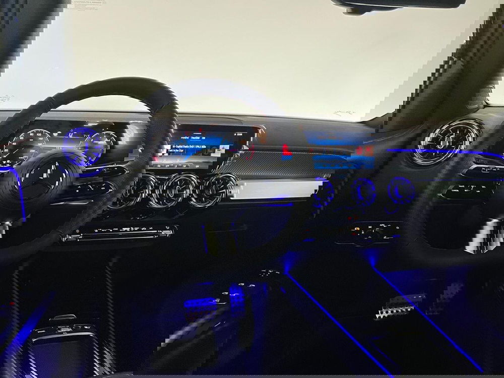 Mercedes-Benz GLB nuova a Bergamo (16)