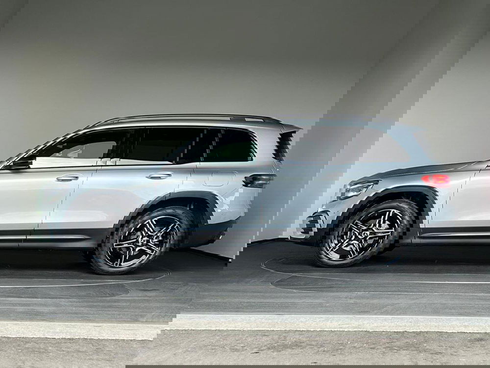 Mercedes-Benz GLB nuova a Bergamo (7)