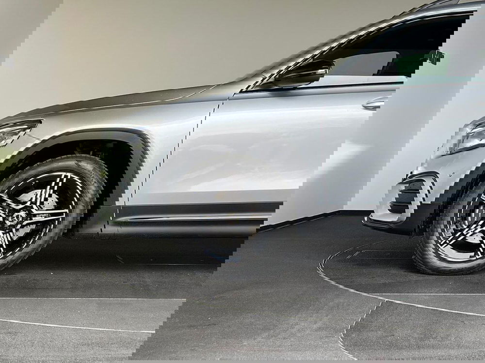 Mercedes-Benz GLB nuova a Bergamo (8)