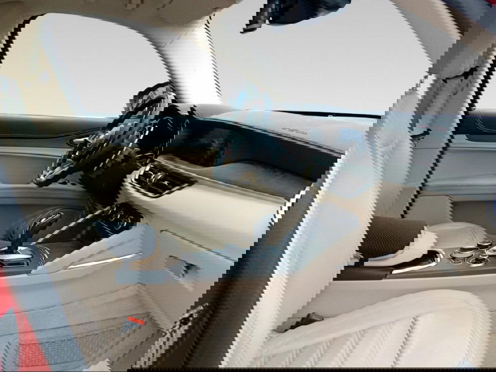 Alfa Romeo Stelvio usata a Firenze (13)