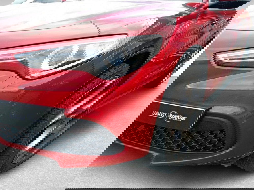 Alfa Romeo Stelvio usata a Firenze (2)