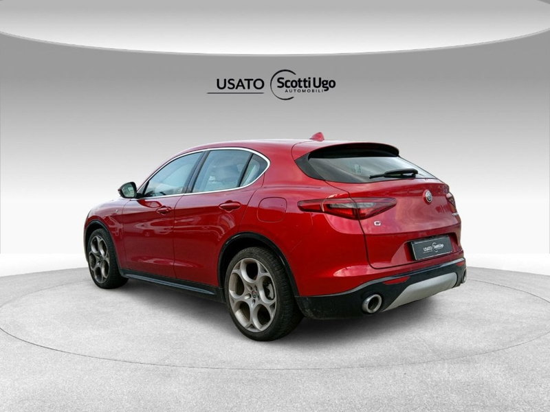 Alfa Romeo Stelvio usata a Firenze (6)