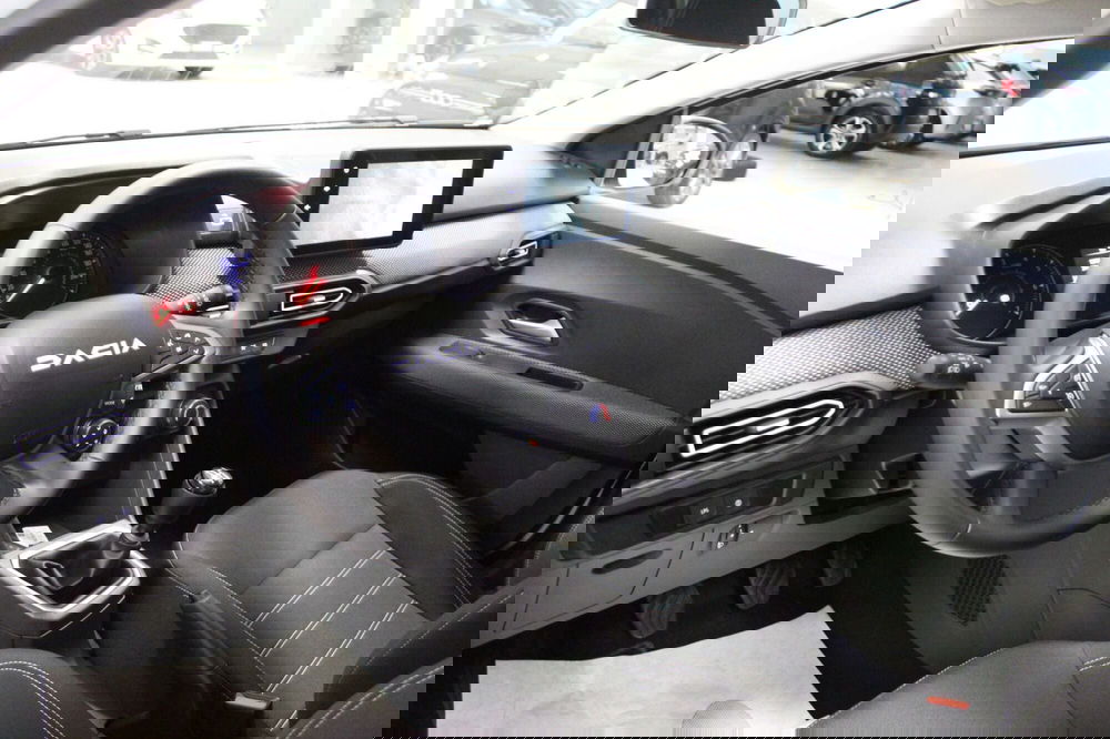 Dacia Sandero usata a Cremona (8)