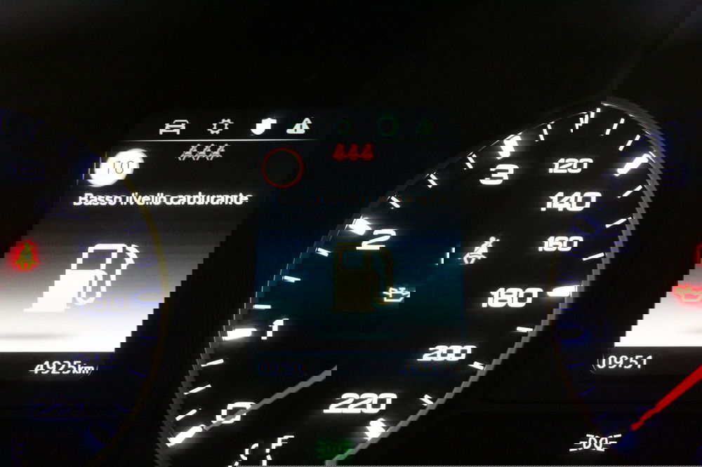 Mg ZS usata a Cremona (9)