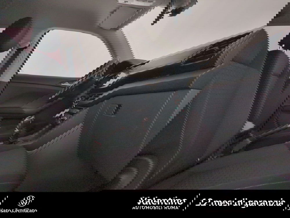 Volkswagen T-Cross usata a Roma (12)