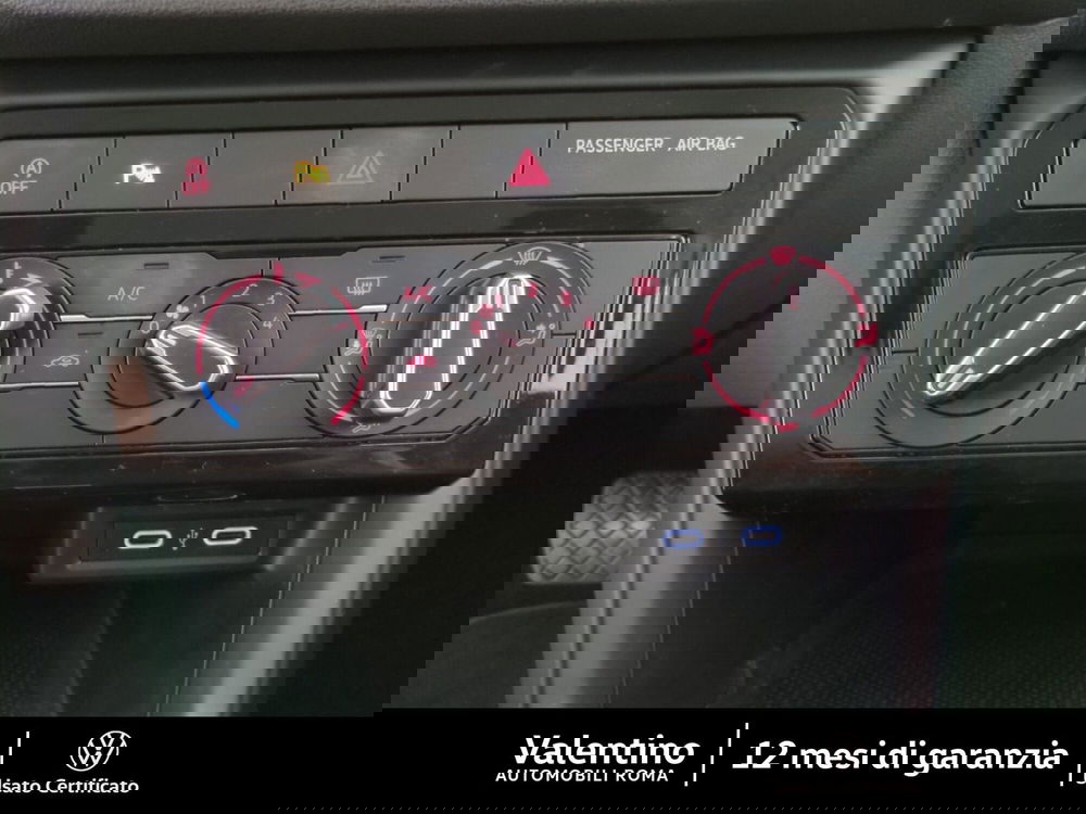 Volkswagen T-Cross usata a Roma (16)