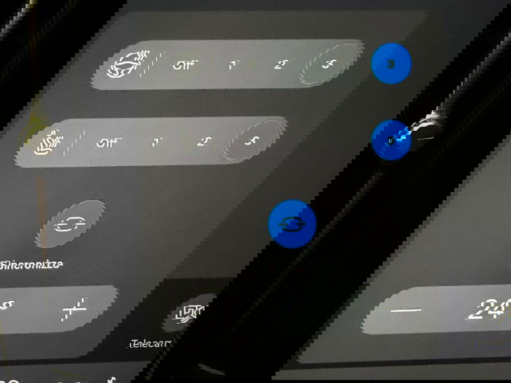 Volvo XC90 usata a Como (11)