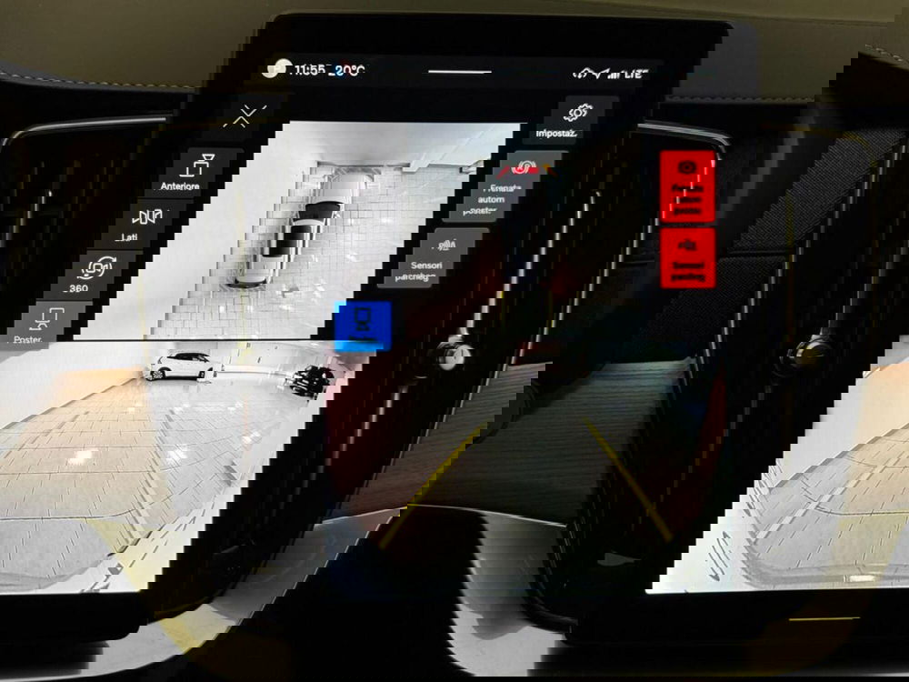 Volvo XC90 usata a Como (9)