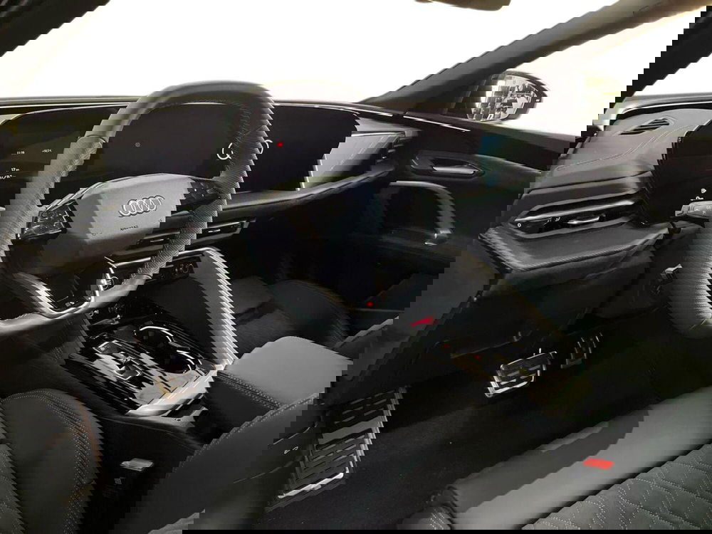 Audi Q5 Sportback nuova a Foggia (10)