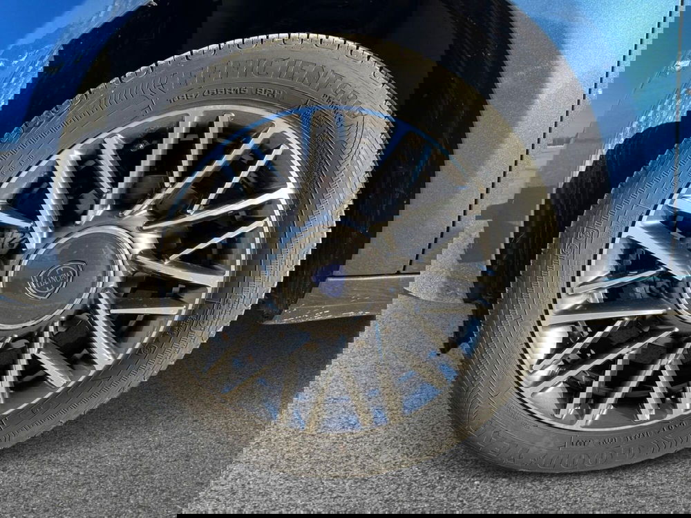 Lancia Ypsilon usata a Bari (6)