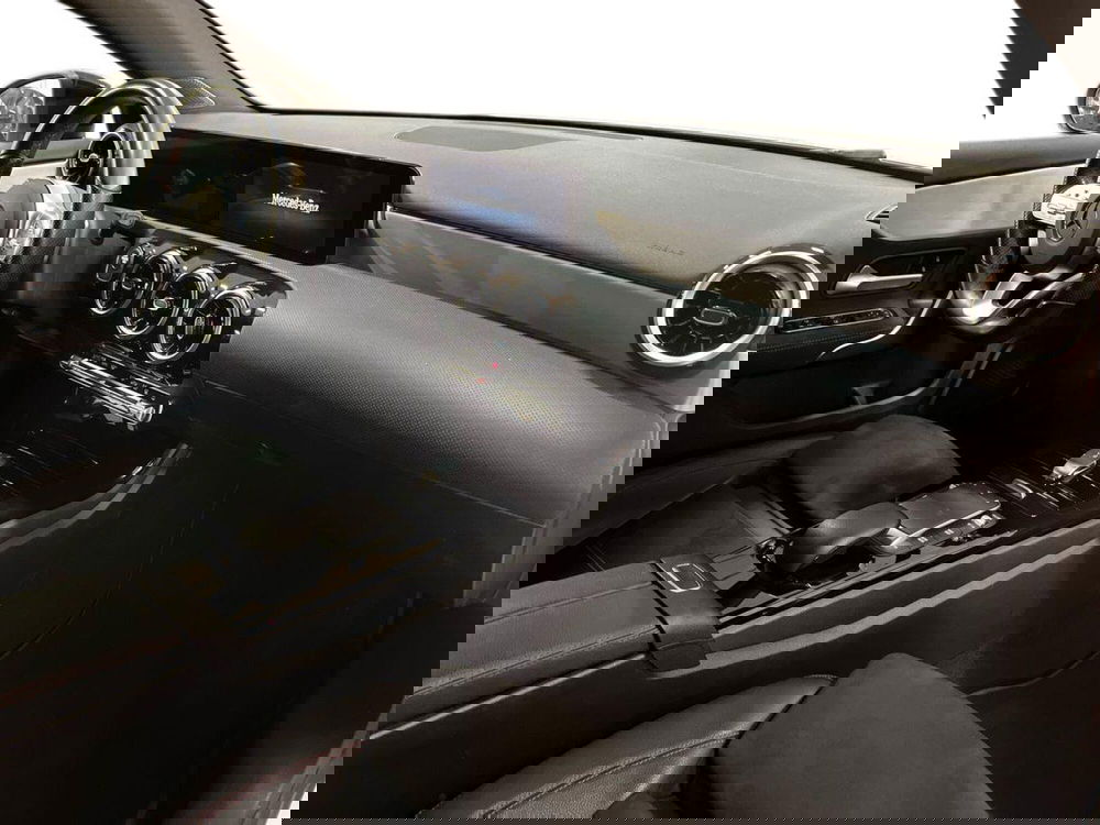 Mercedes-Benz Classe A usata a Bari (9)