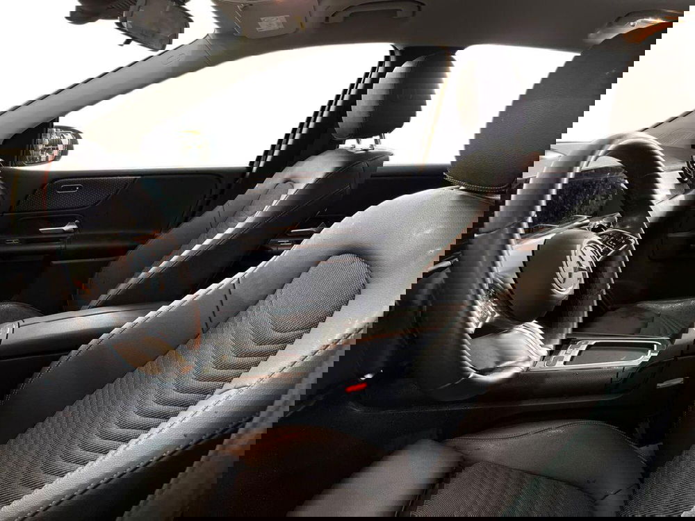 Mercedes-Benz Classe B usata a Bari (7)