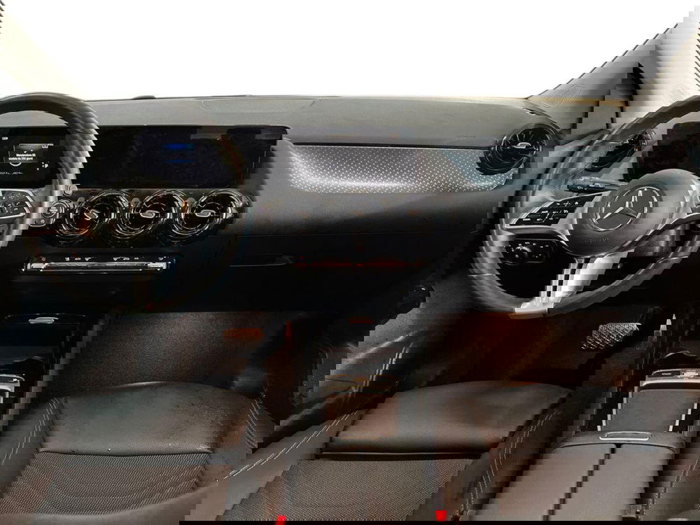 Mercedes-Benz Classe B usata a Bari (8)