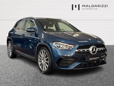 Mercedes-Benz GLA SUV 200 d AMG Line Premium auto del 2023 usata a Bari