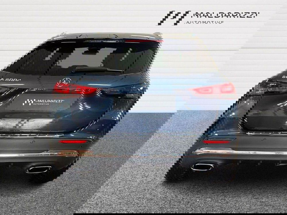 Mercedes-Benz GLA SUV usata a Bari (3)