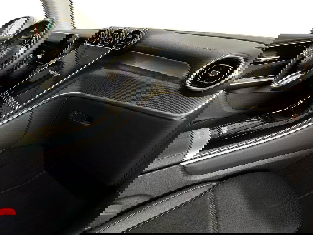 Mercedes-Benz GLC SUV usata a Bari (9)