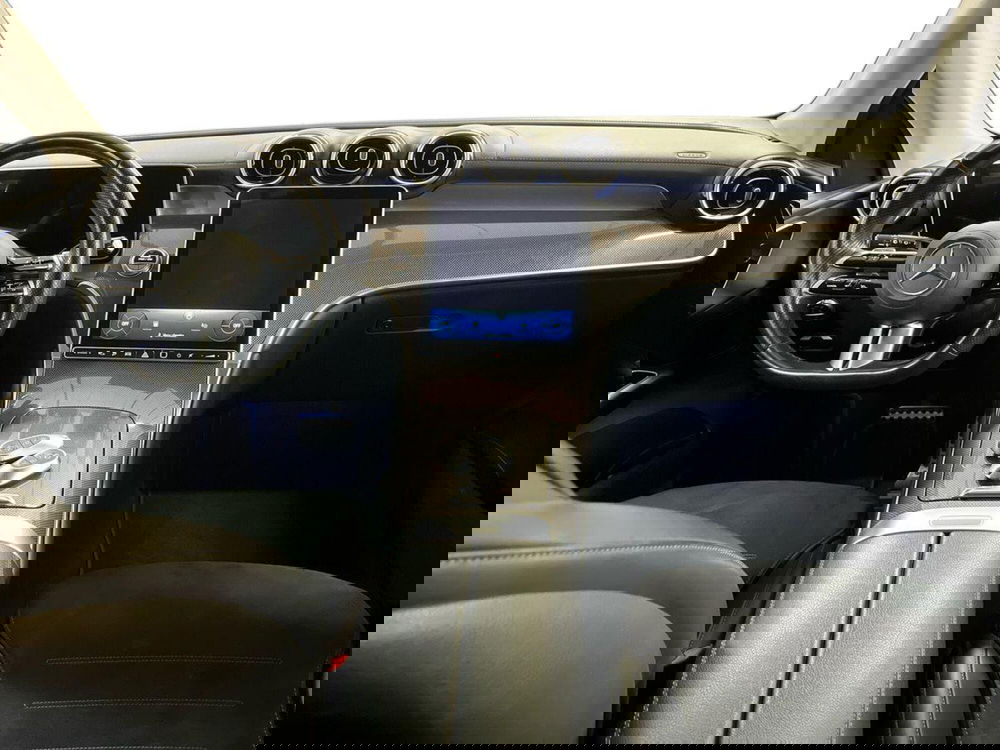 Mercedes-Benz GLC SUV usata a Bari (8)