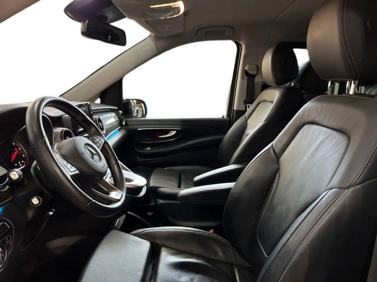 Mercedes-Benz Classe V usata a Bari (7)