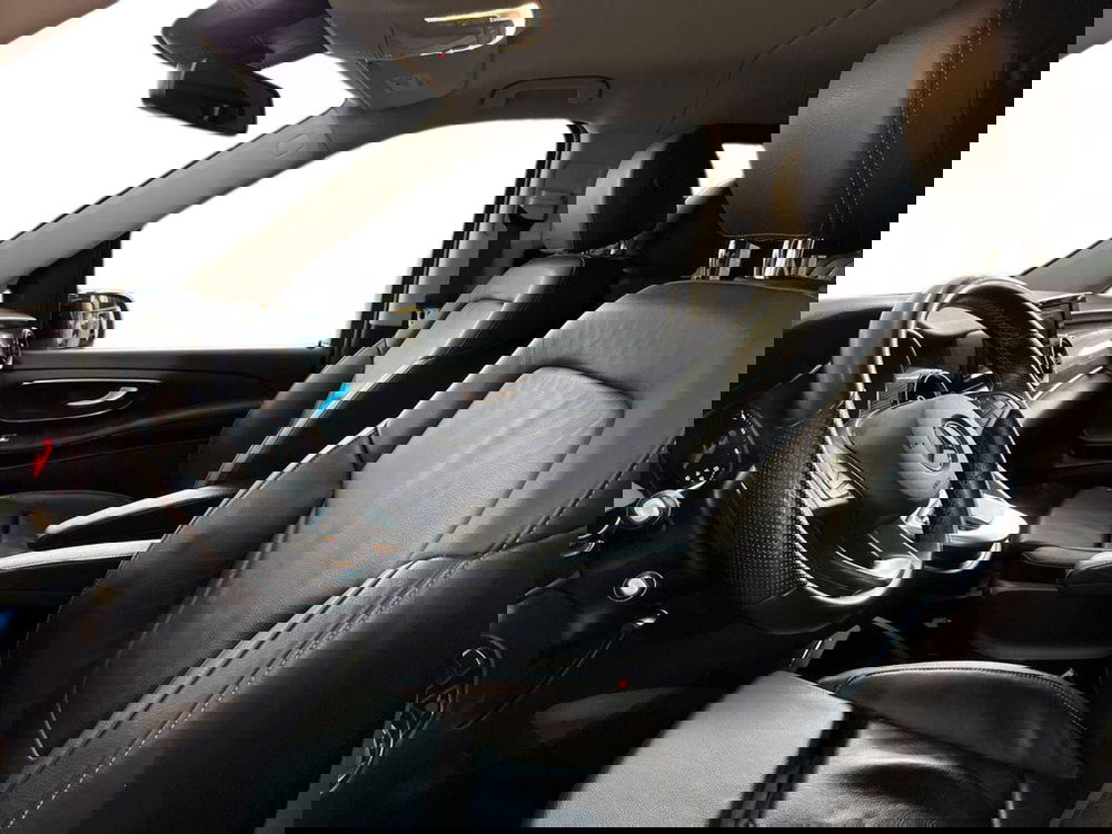 Mercedes-Benz Classe V usata a Bari (7)