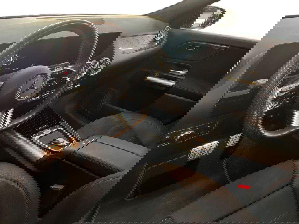 Mercedes-Benz GLA SUV usata a Bari (10)