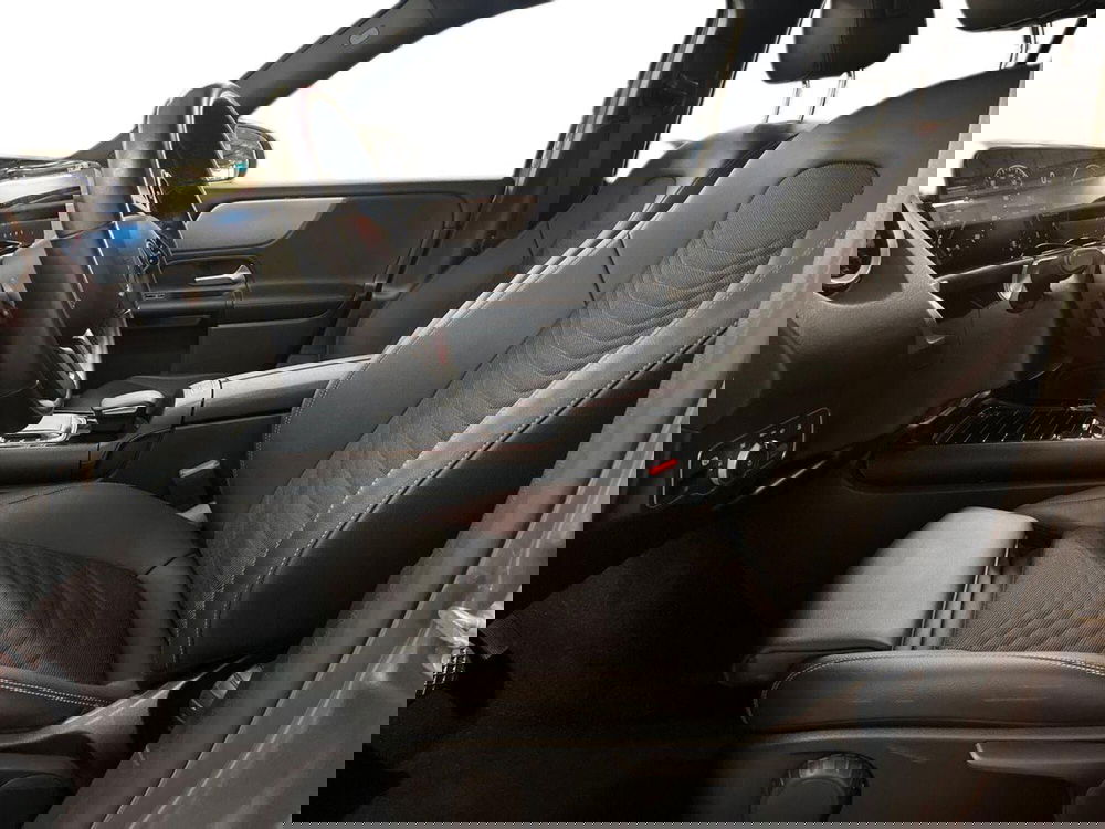 Mercedes-Benz GLB usata a Milano (10)