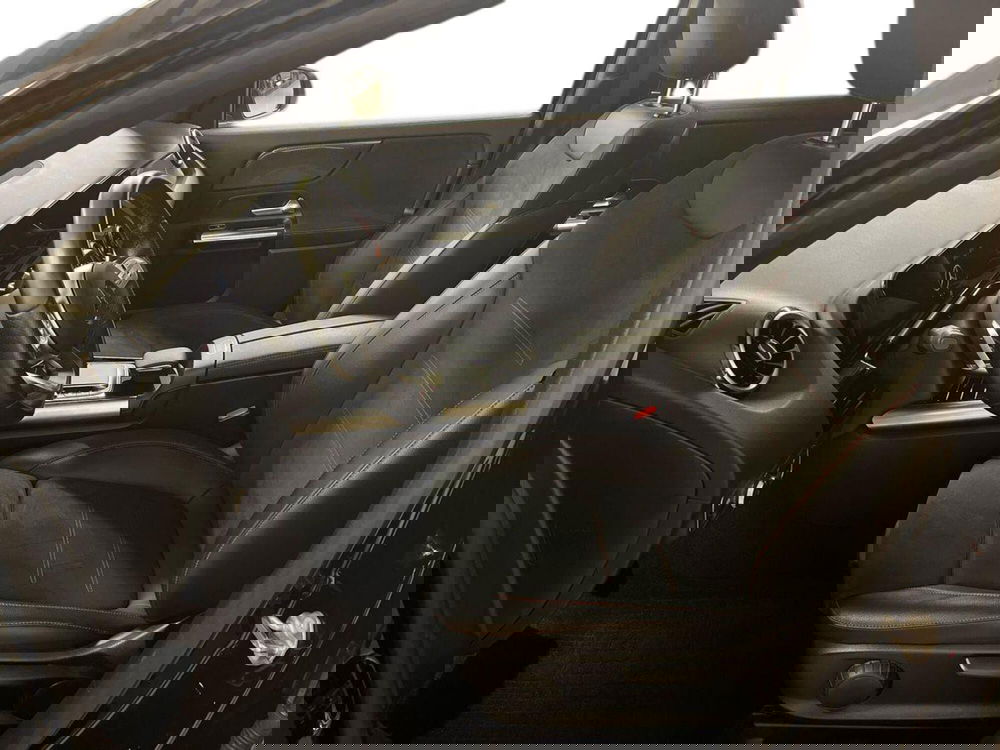 Mercedes-Benz GLA SUV usata a Milano (10)