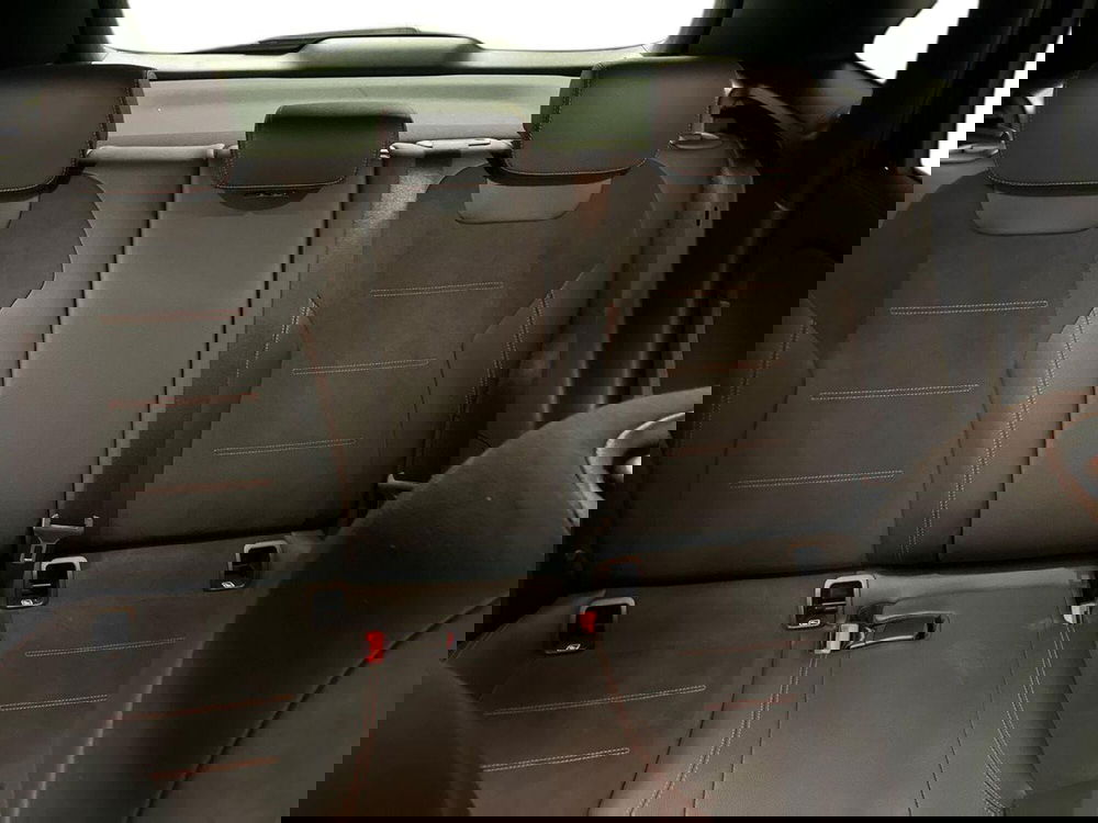 Mercedes-Benz GLA SUV usata a Milano (16)