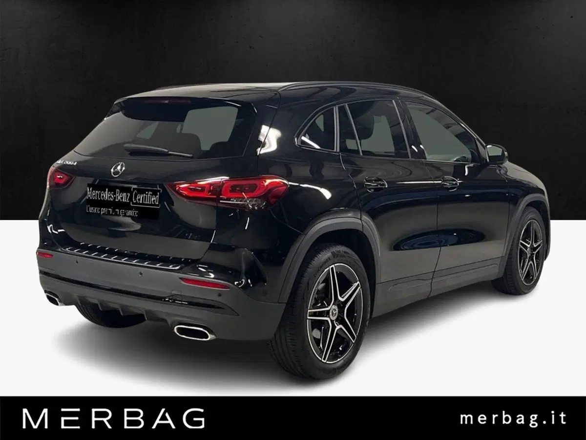 Mercedes-Benz GLA SUV usata a Milano (2)