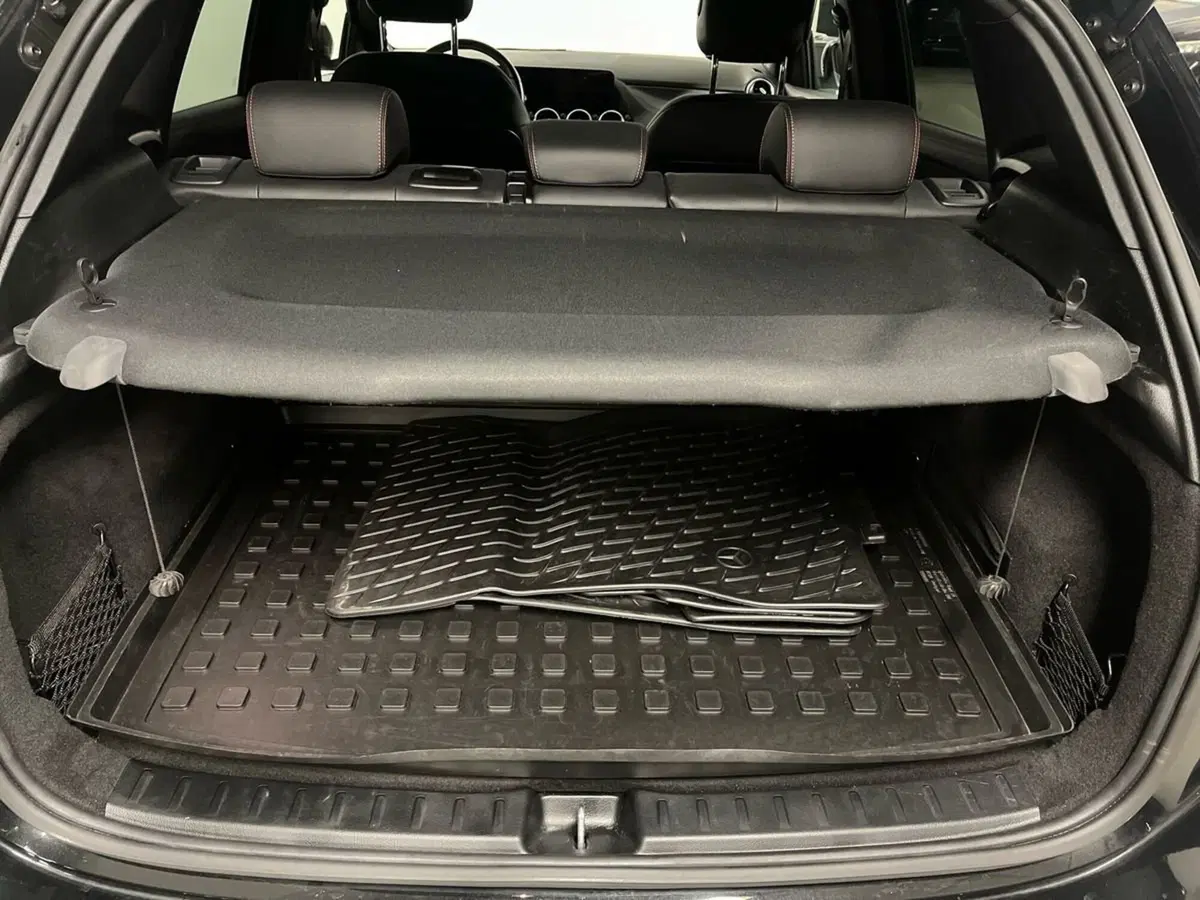 Mercedes-Benz GLA SUV usata a Milano (8)