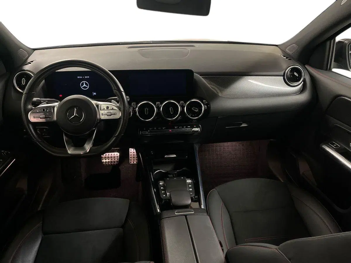 Mercedes-Benz GLA SUV usata a Milano (9)