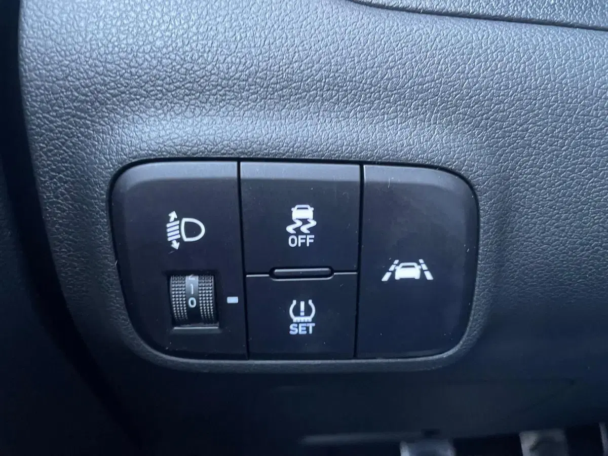 Hyundai i10 usata a Vicenza (12)