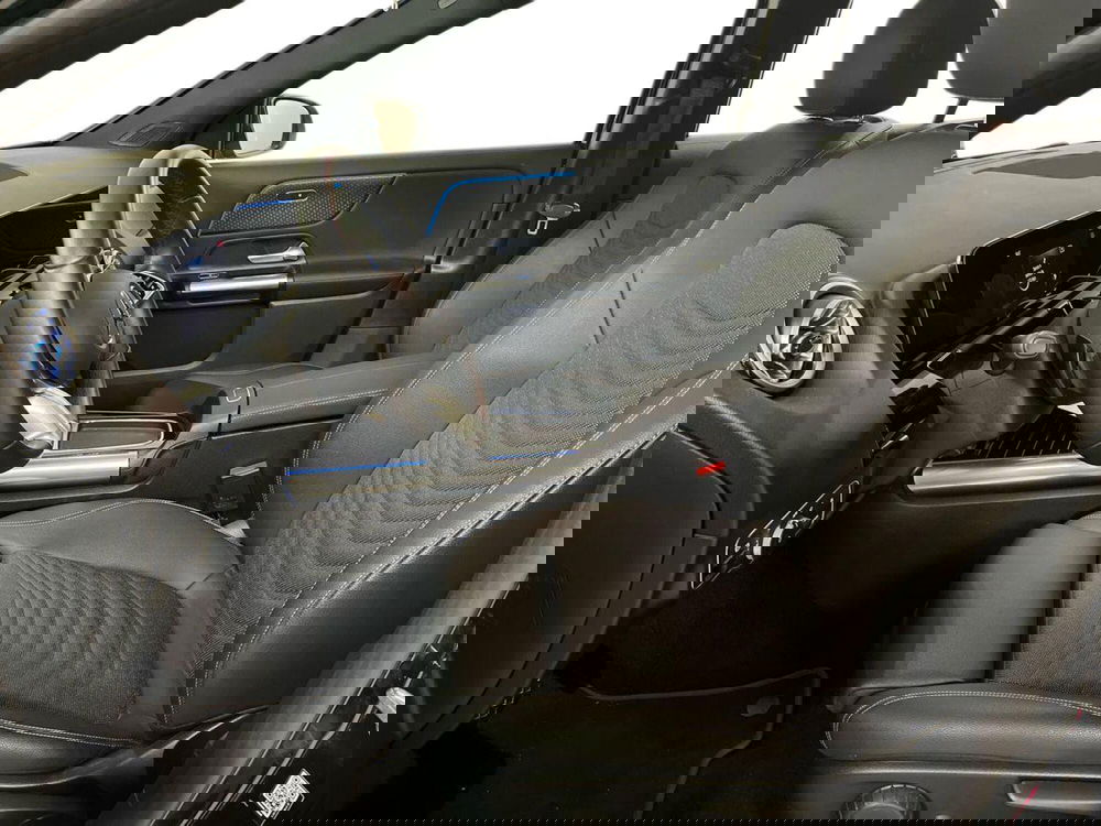 Mercedes-Benz EQA usata a Monza e Brianza (10)