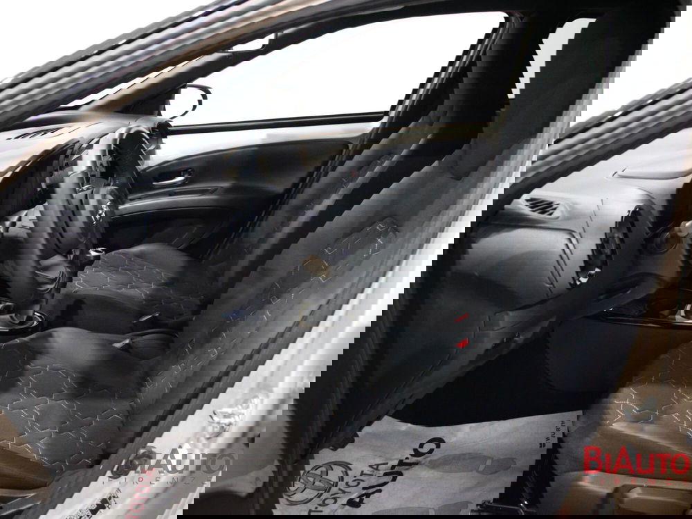 Toyota Aygo X usata a Firenze (6)