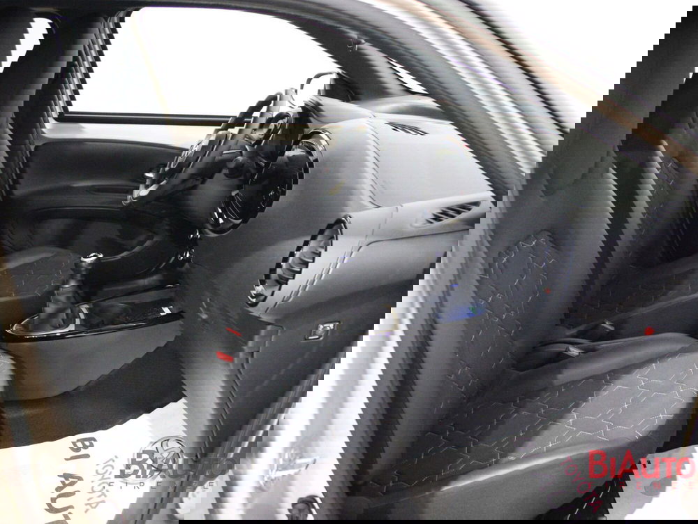 Toyota Aygo X usata a Firenze (7)