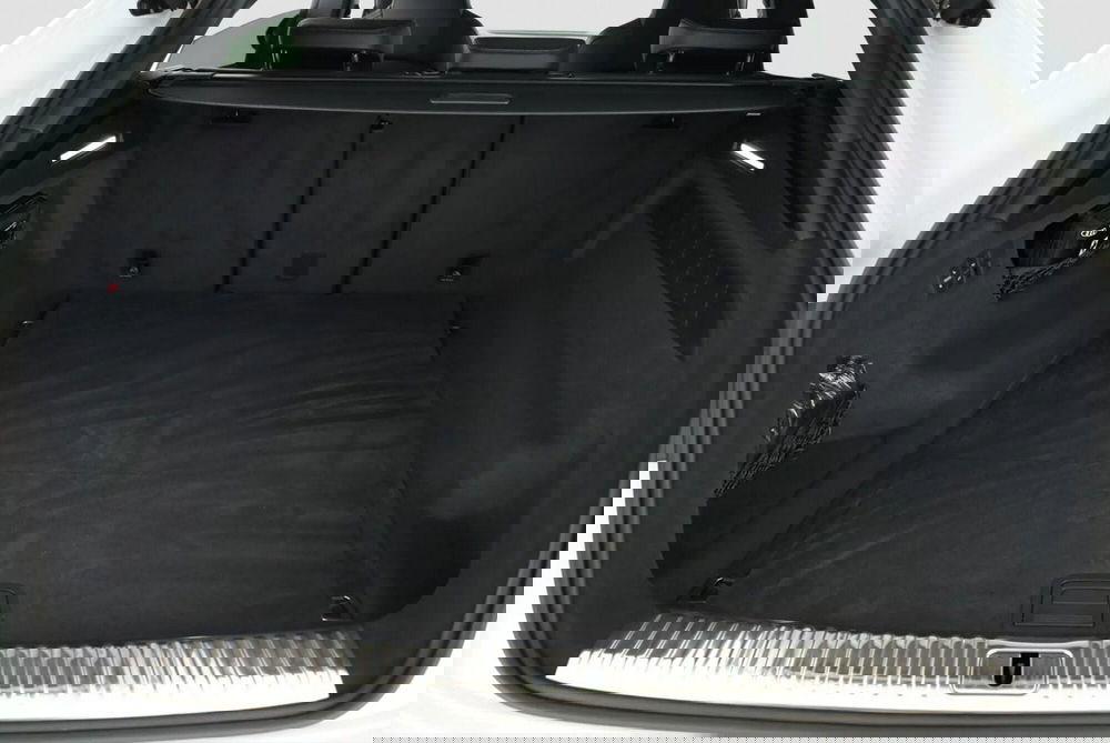 Audi Q8 usata a Padova (9)