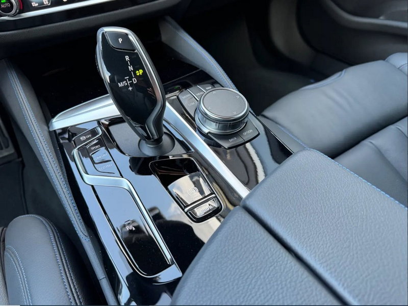 BMW Serie 5 usata a Padova (9)