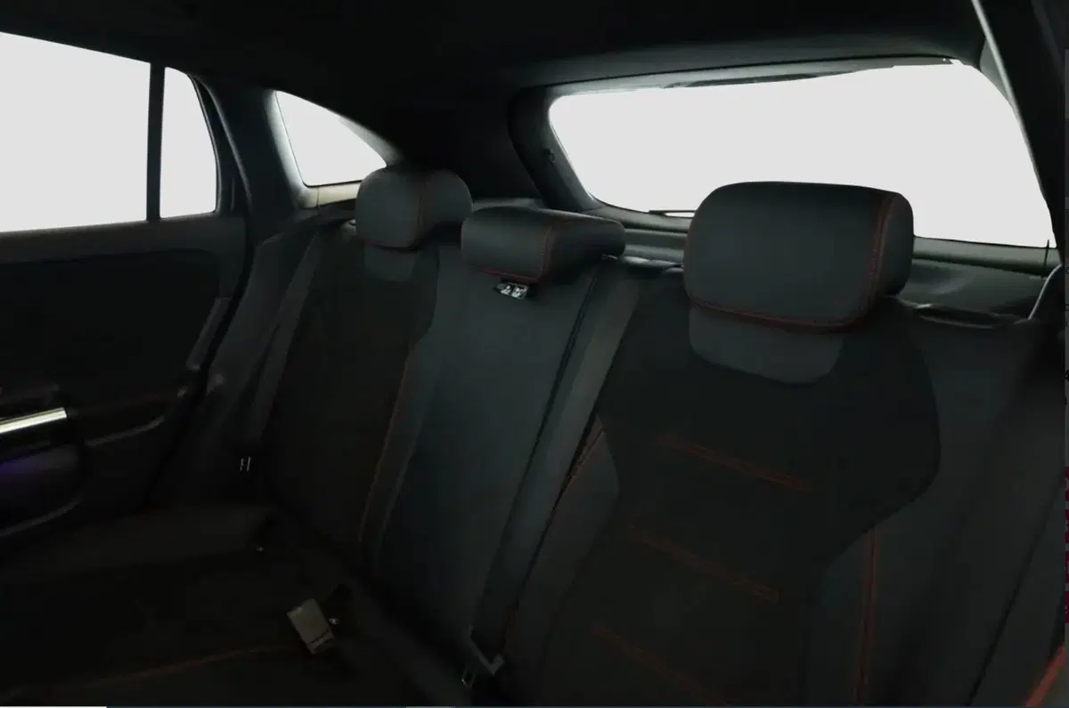 Mercedes-Benz GLA SUV usata a Padova (5)